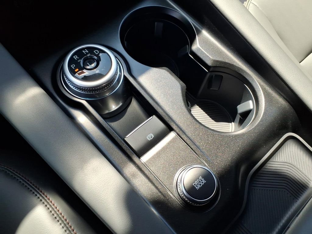 New 2026 Ford Explorer Active w/ Active Comfort Package image 24