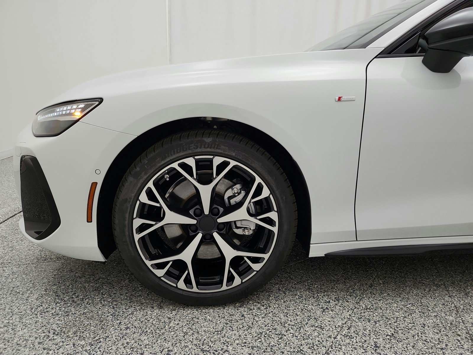 New 2026 Audi A6 Premium Plus AWD/4WD image 13