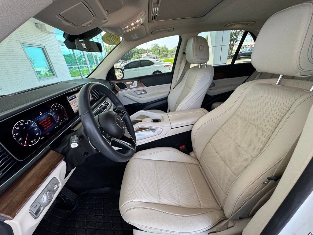 Used 2025 Mercedes-Benz GLE 350 4MATIC image 9