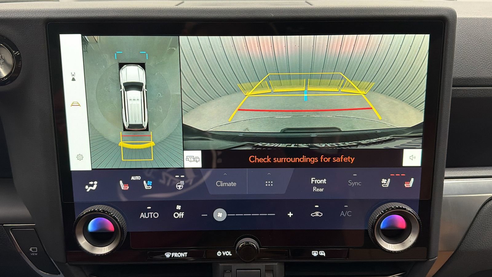 Used 2026 Lexus GX 550 550 Premium+ w/ Accessory Package (2T) image 24