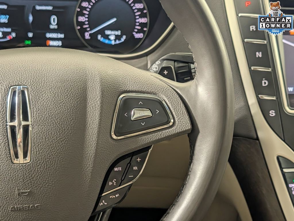 Used 2017 Lincoln MKX Reserve w/ Lincoln MKX Climate Package image 22