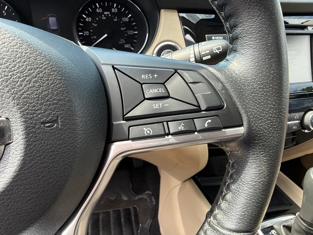 Used 2020 Nissan Rogue SV AWD/4WD image 29