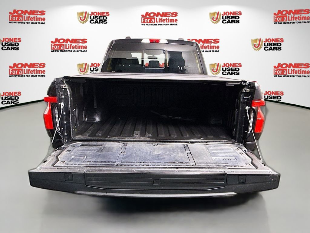 Used 2023 Ford F150 Lightning Lariat AWD/4WD image 30