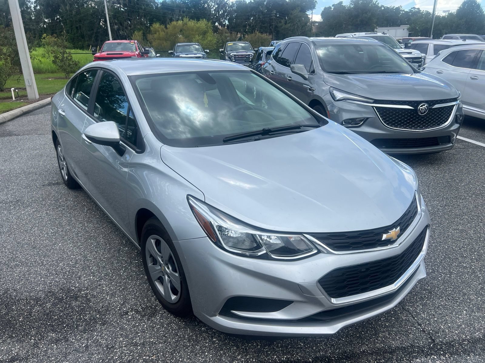 Used 2018 Chevrolet Cruze LS FWD image 2
