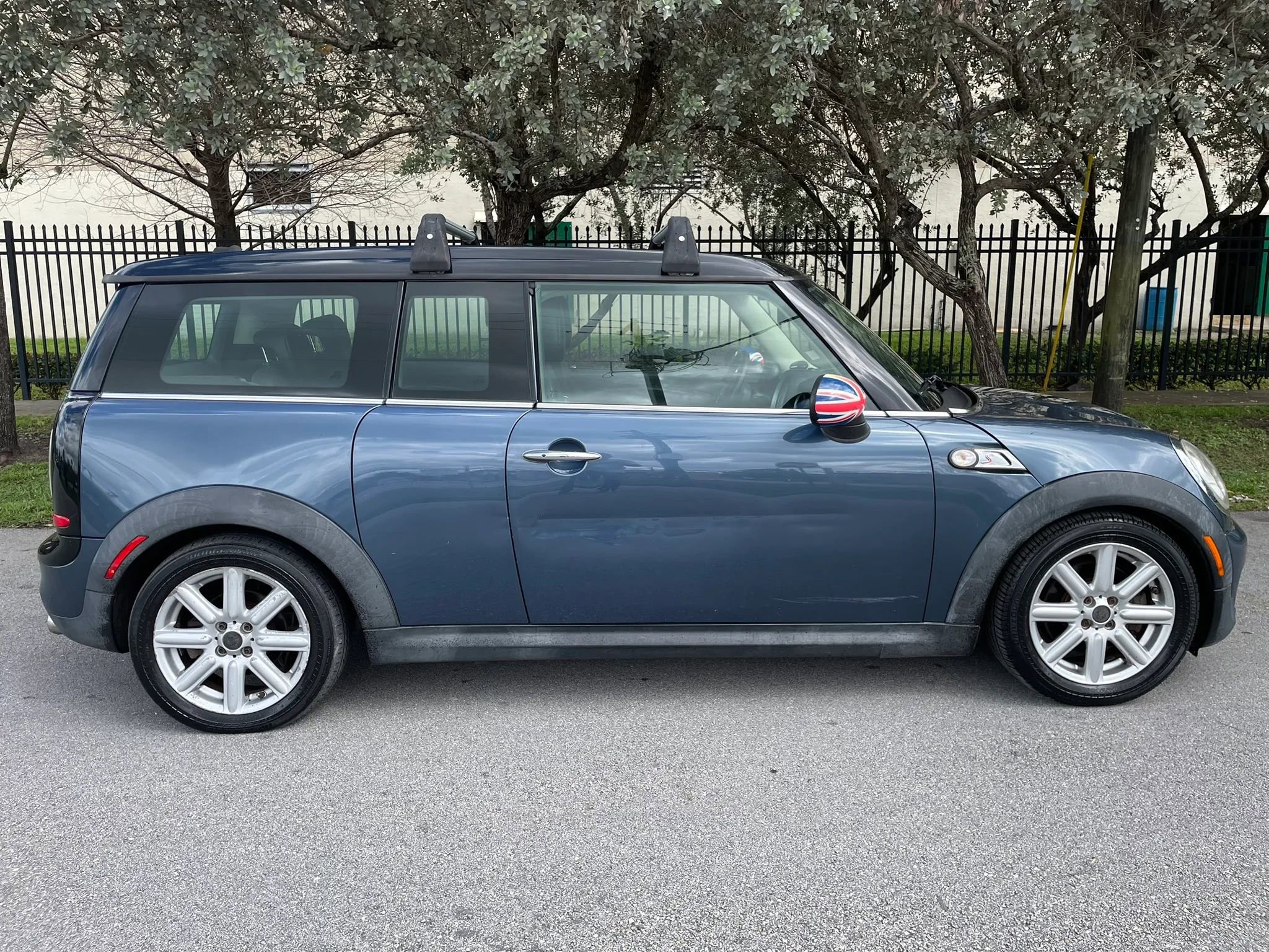 Used 2011 MINI Cooper Clubman S image 5