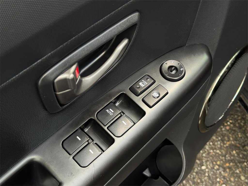 Used 2011 Kia Soul + w/ Audio Pkg image 11