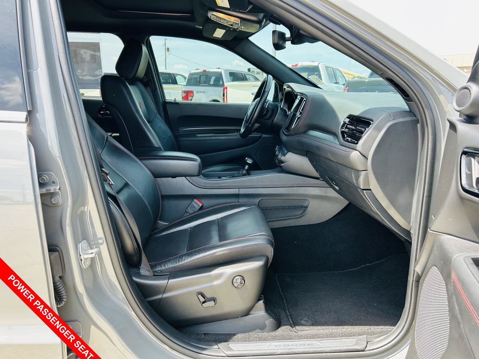 Used 2023 Dodge Durango GT AWD/4WD image 38