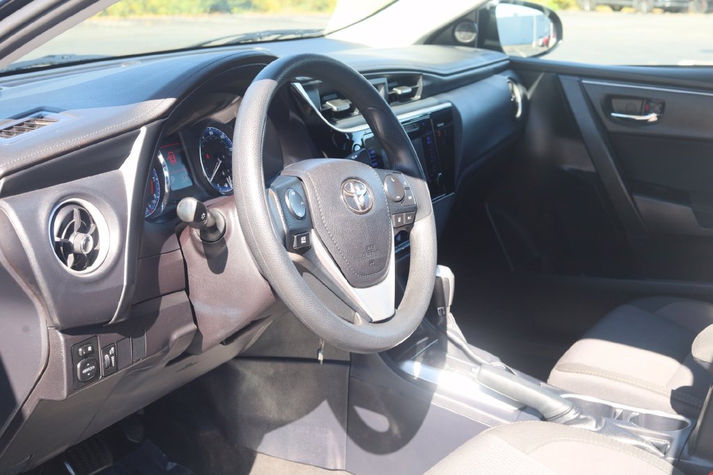Certified 2017 Toyota Corolla LE w/ Carpet Mat Package (TMS) FWD image 10