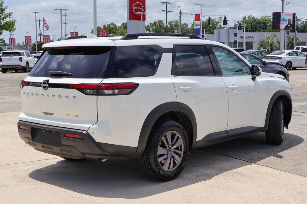 Used 2024 Nissan Pathfinder SV AWD/4WD image 21