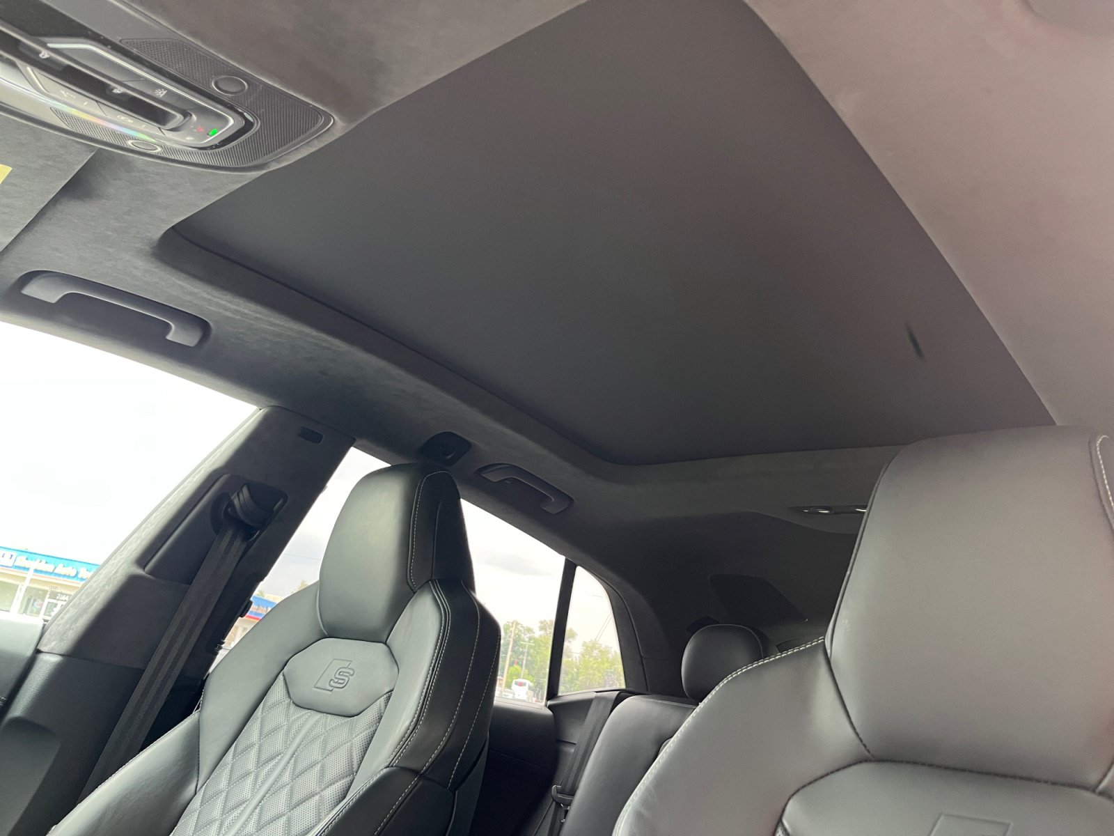 Used 2020 Audi SQ8 Prestige AWD/4WD image 33