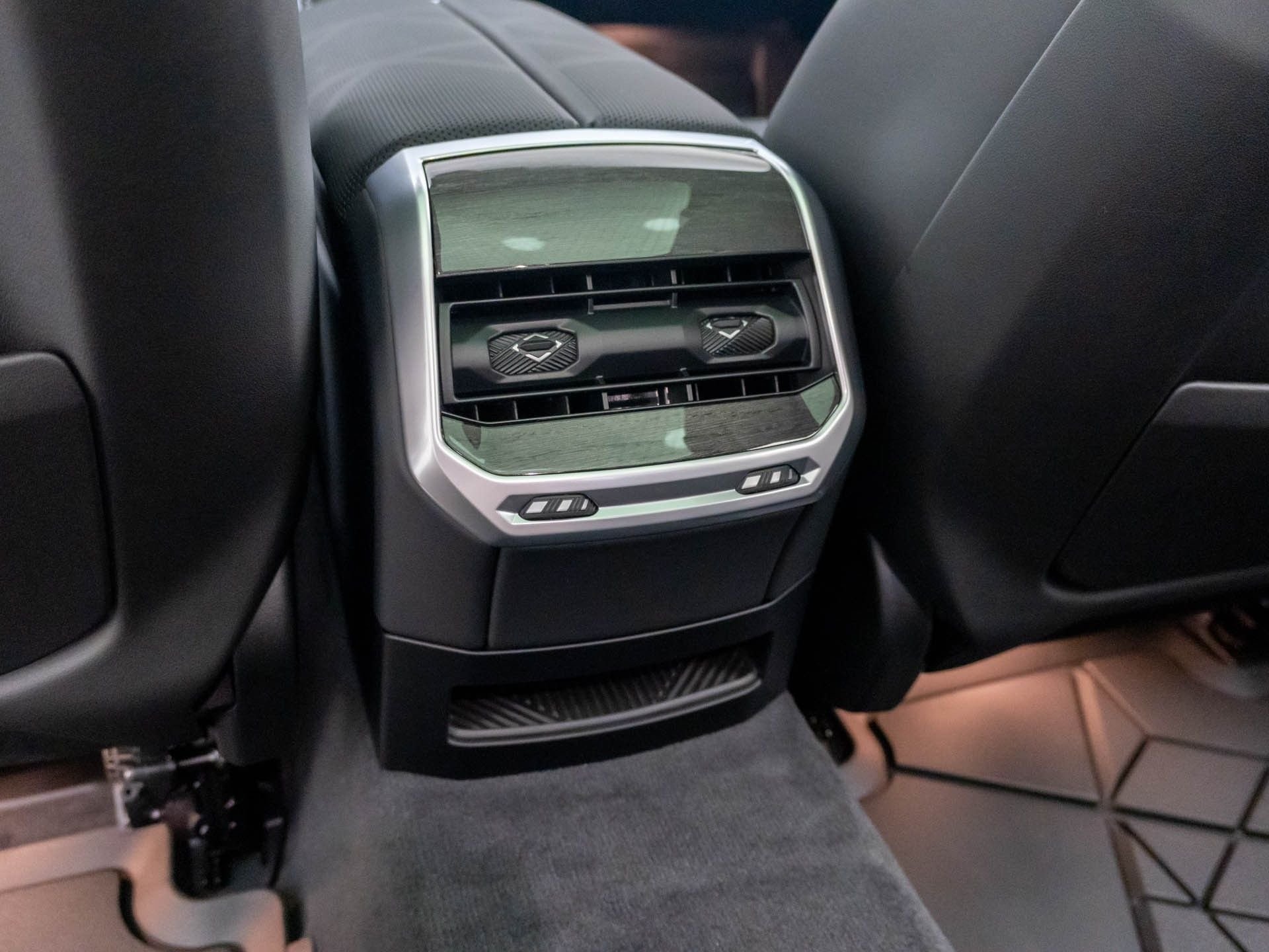 New 2026 BMW 760i xDrive w/ Executive Package AWD/4WD image 23