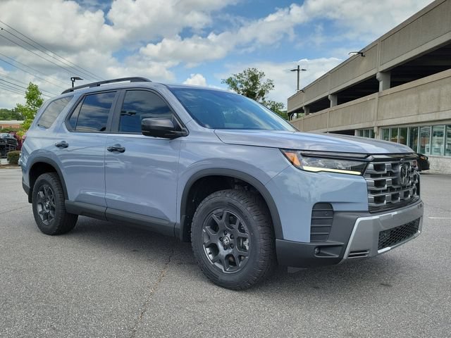 New 2026 Honda Pilot TrailSport image 3