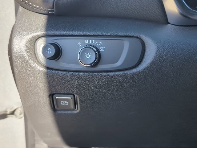 New 2025 Chevrolet Blazer LT w/ Convenience Package image 14