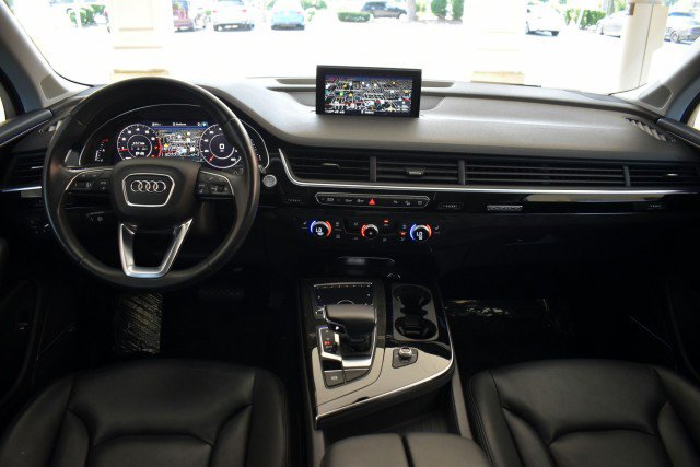 Used 2019 Audi Q7 3.0T Premium Plus w/ Premium Plus Package AWD/4WD image 14
