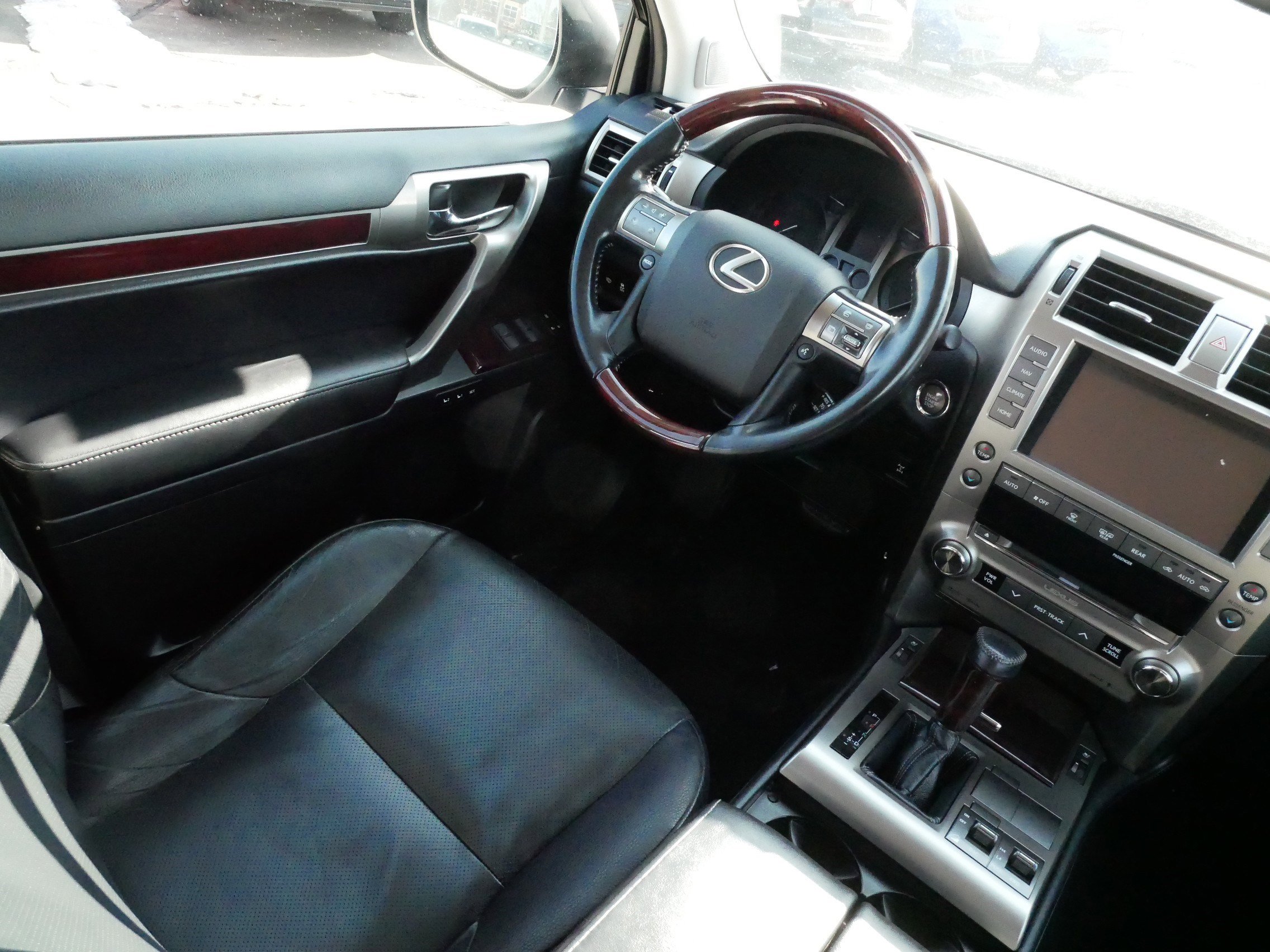 Used 2018 Lexus GX 460 Premium image 9