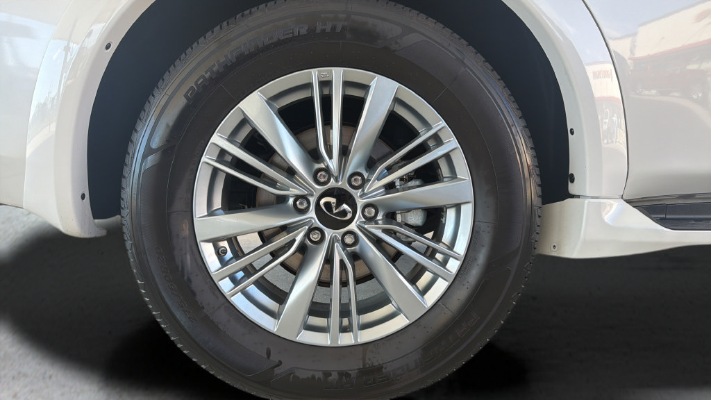 Used 2024 INFINITI QX80 Luxe w/ Cargo Package AWD/4WD image 31