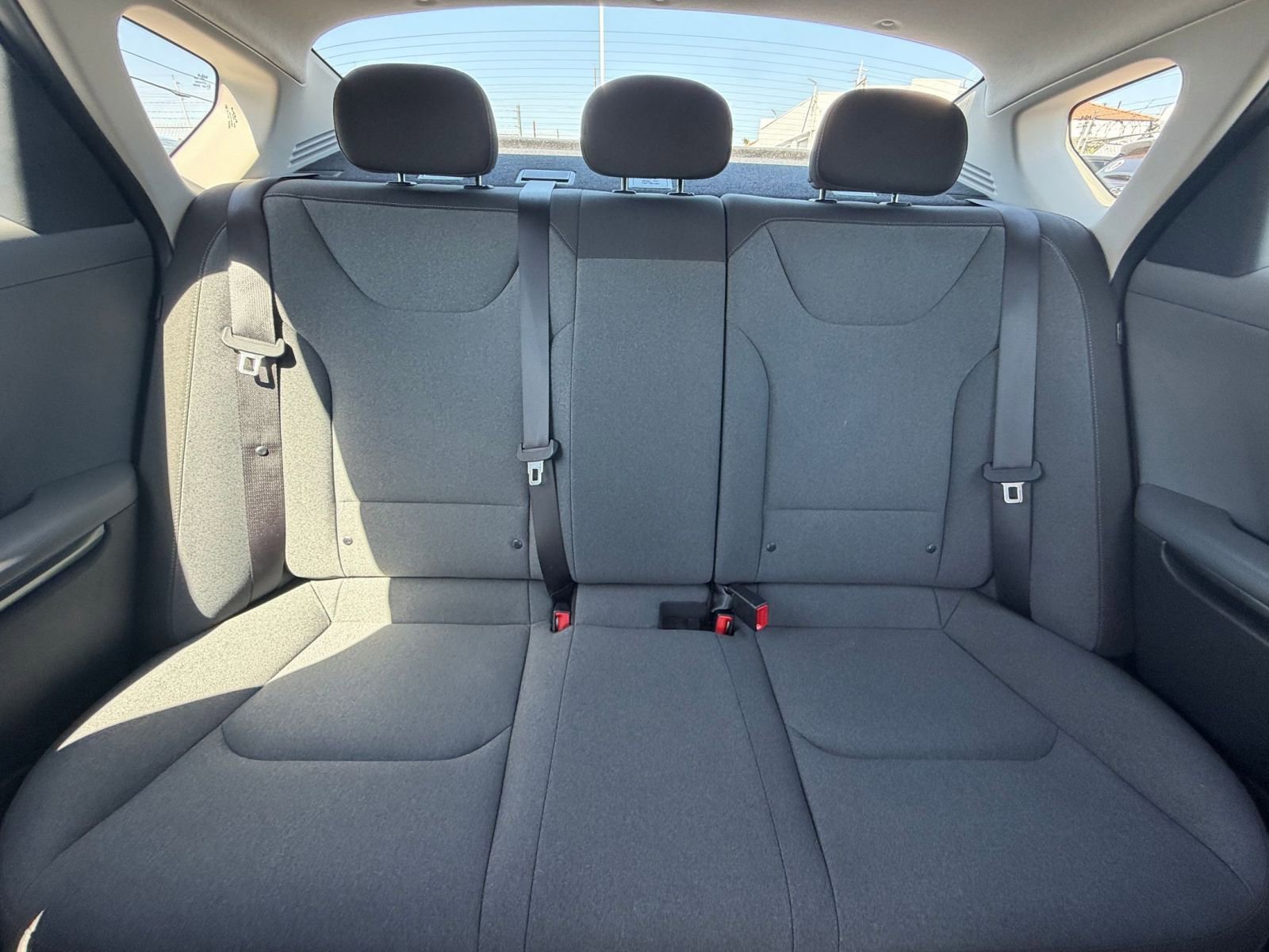 Used 2025 Kia K4 FWD image 37