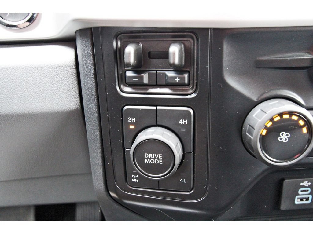 Used 2026 Ford F250 XLT w/ XLT Premium Package AWD/4WD image 28