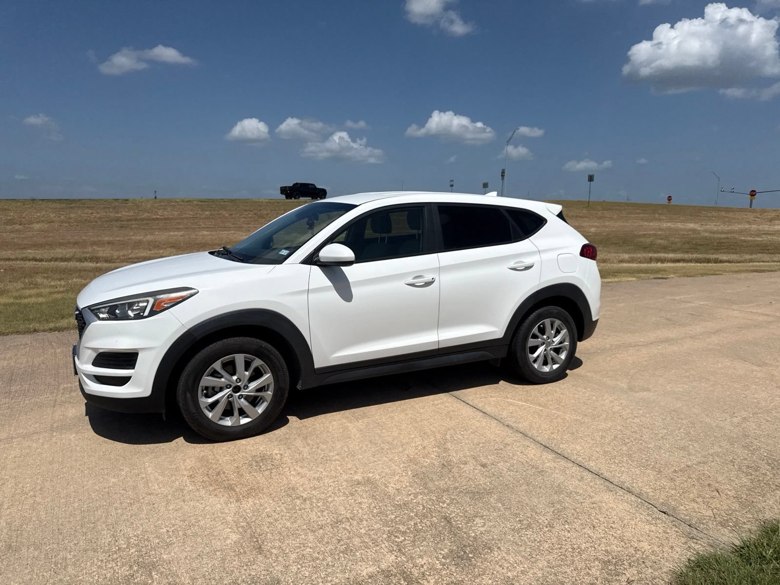 Used 2020 Hyundai Tucson SE w/ Cargo Package FWD video 2