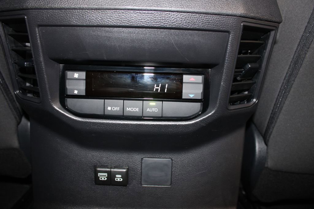 Used 2025 Toyota Sequoia SR5 image 31