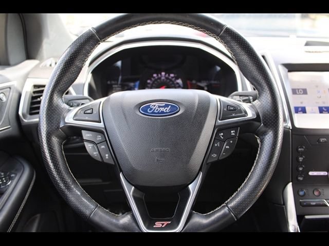 Used 2020 Ford Edge ST w/ Equipment Group 401A AWD/4WD image 31
