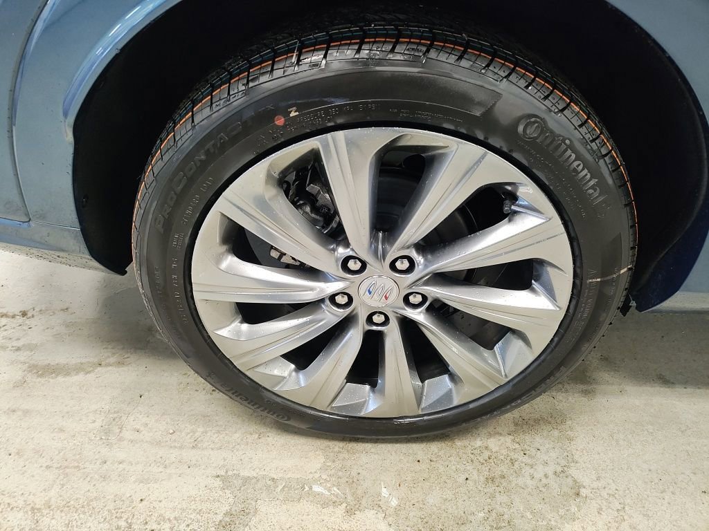 New 2026 Buick Envista Avenir image 3