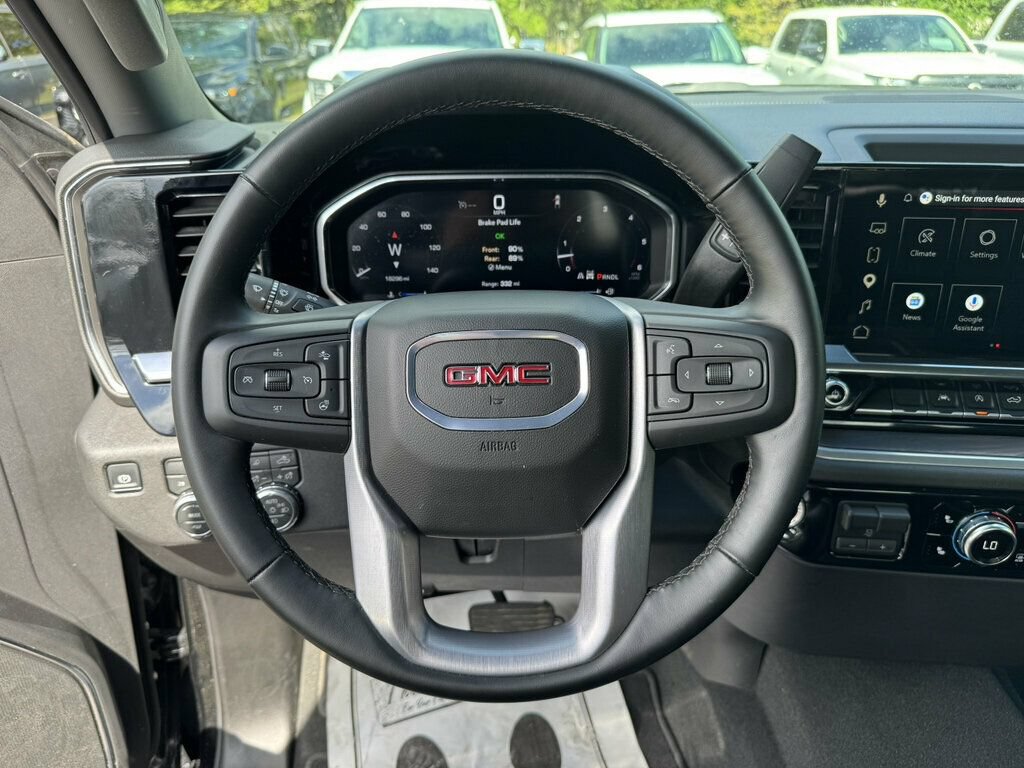 Used 2026 GMC Sierra 1500 SLT AWD/4WD image 5