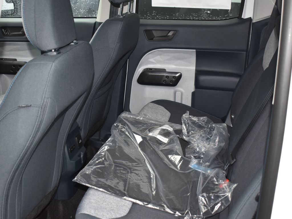 New 2026 Ford Maverick XLT w/ XLT Luxury Package image 11