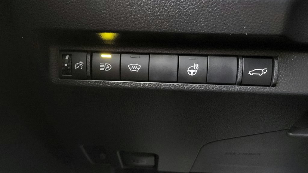 Certified 2024 Toyota RAV4 XLE w/ Convenience Package AWD/4WD image 32