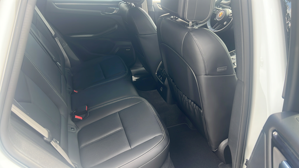 New 2026 Porsche Macan GTS AWD/4WD image 20