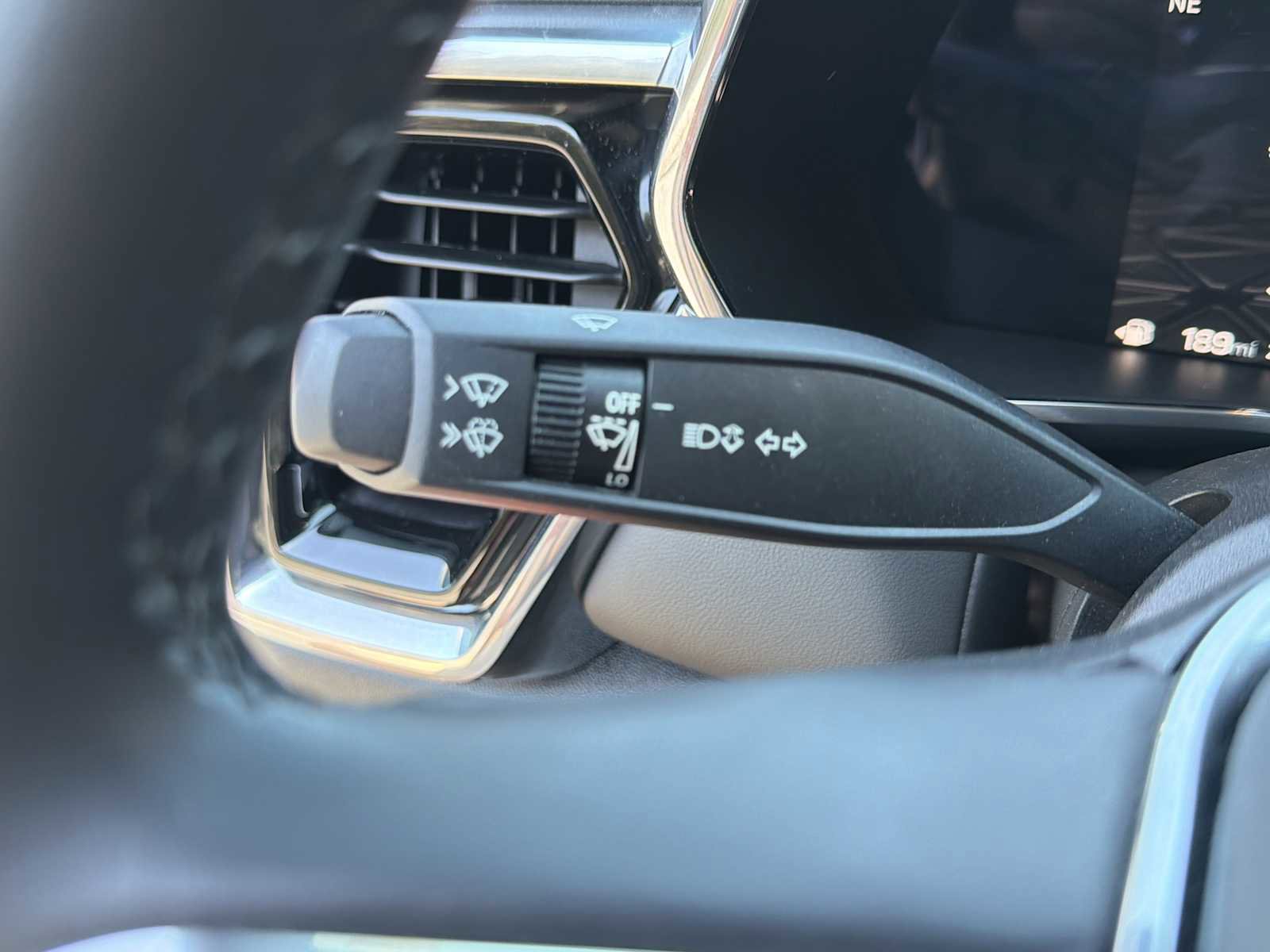 Used 2023 GMC Canyon Elevation w/ Convenience Package image 15