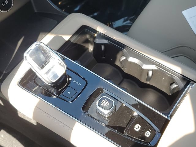 New 2026 Volvo XC90 T8 Plus w/ Protection Package AWD/4WD image 19