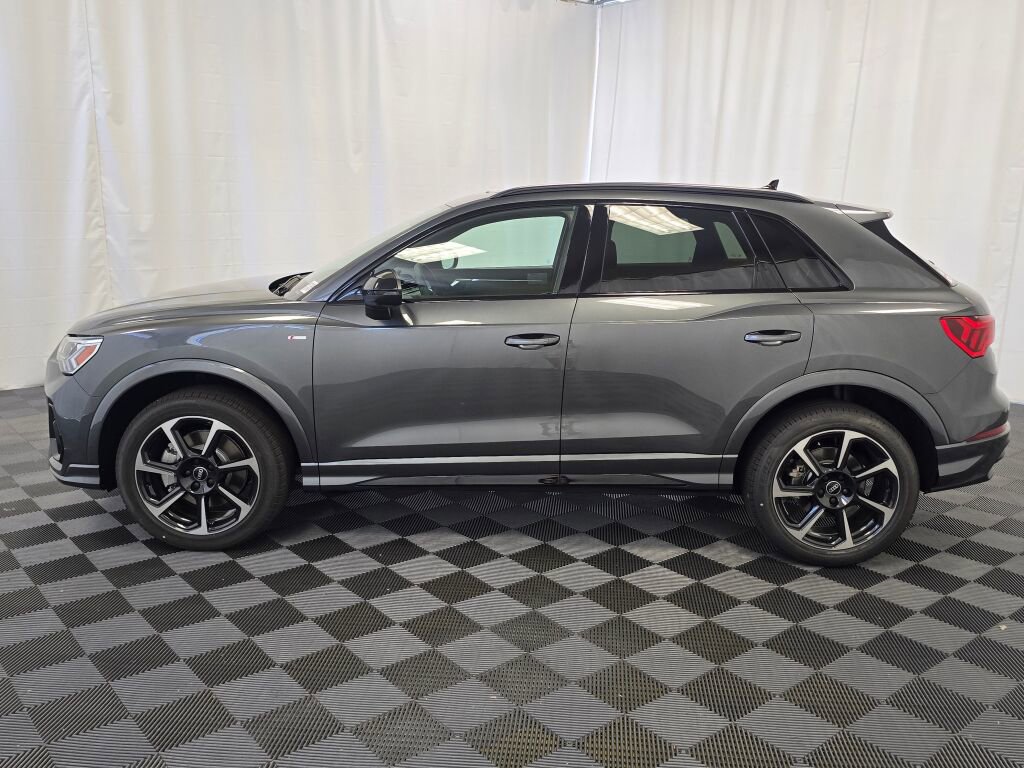 New 2025 Audi Q3 2.0T Premium Plus image 3