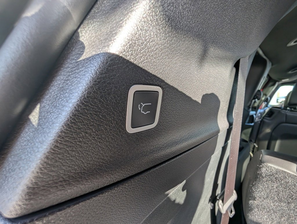 New 2026 Chrysler Pacifica Select image 42