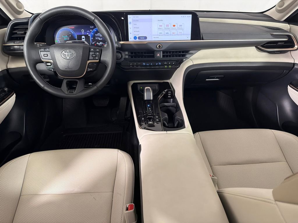 Used 2024 Toyota Crown Limited w/ Advanced Technology Package AWD/4WD image 23