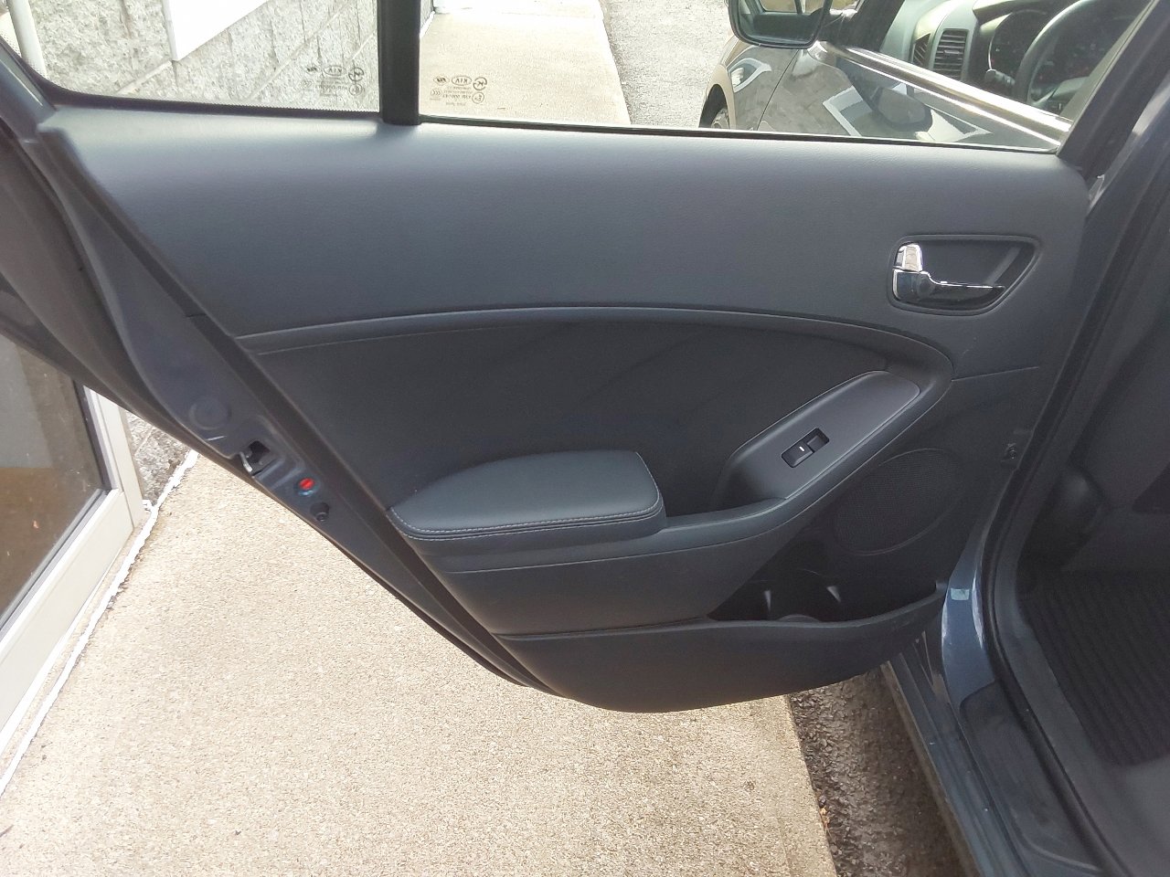 Used 2016 Kia Forte LX w/ LX Popular Package image 23