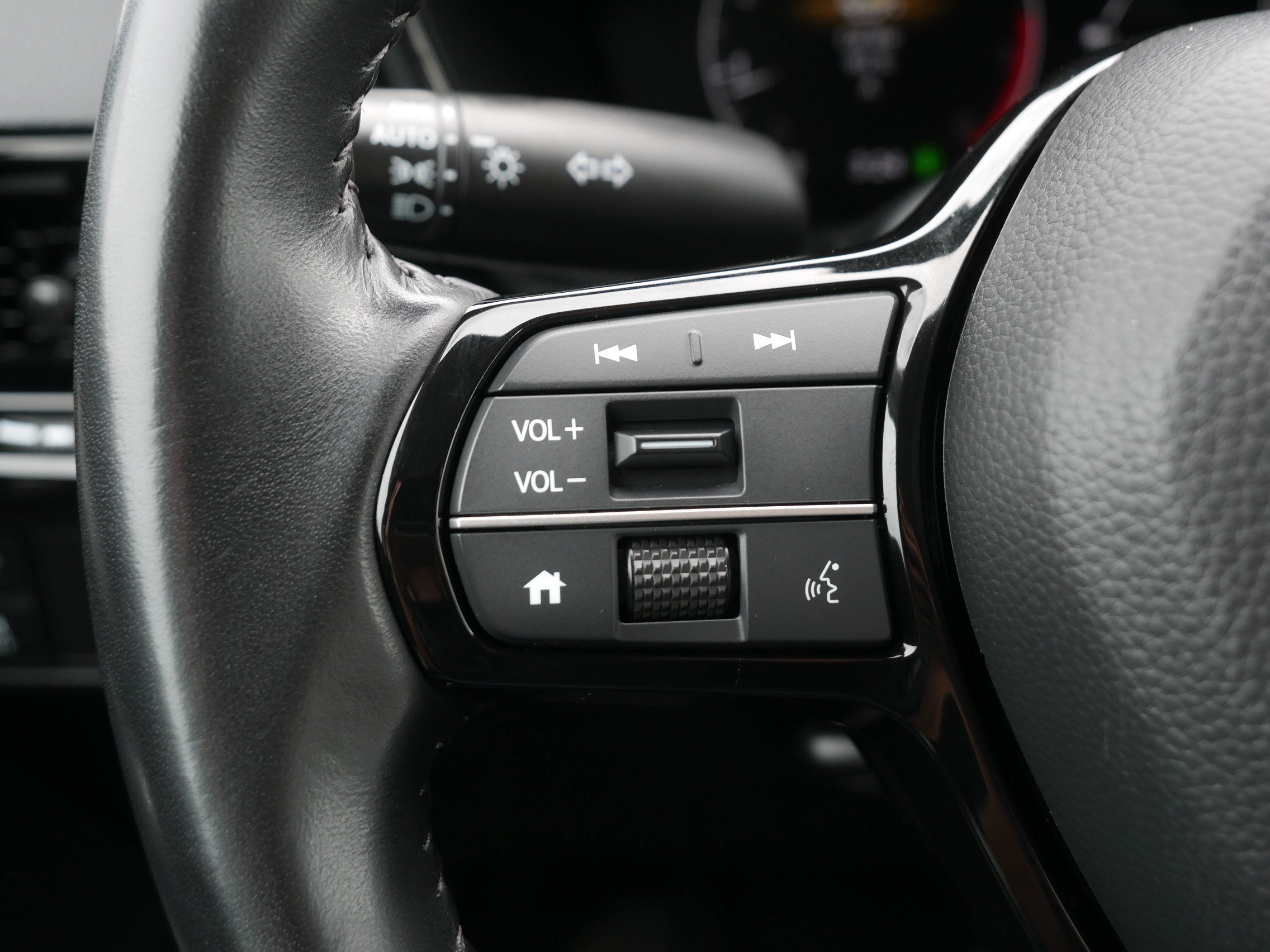 Used 2025 Honda CR-V EX-L image 31