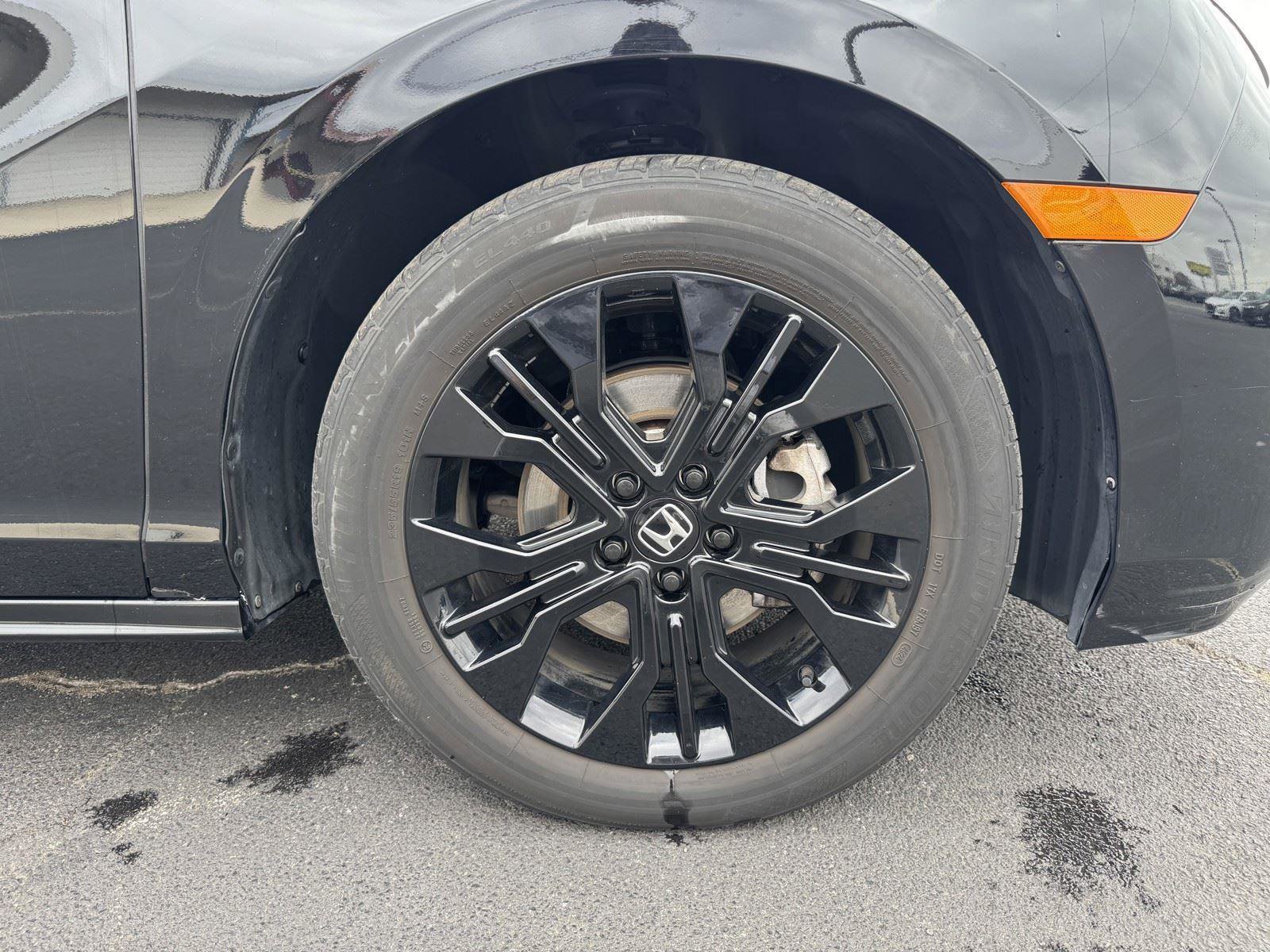 Used 2025 Honda Odyssey Sport-L image 45