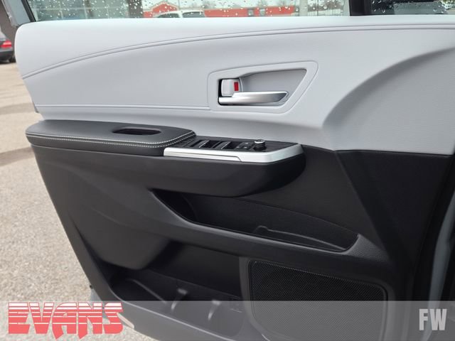 New 2026 Toyota Sienna XSE image 19