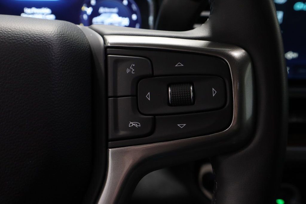 Used 2023 Chevrolet Silverado 1500 LT image 30
