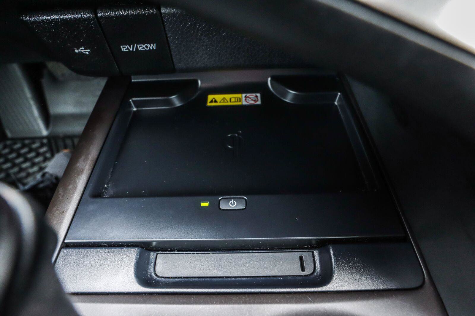 Used 2023 Toyota Camry SE FWD image 13