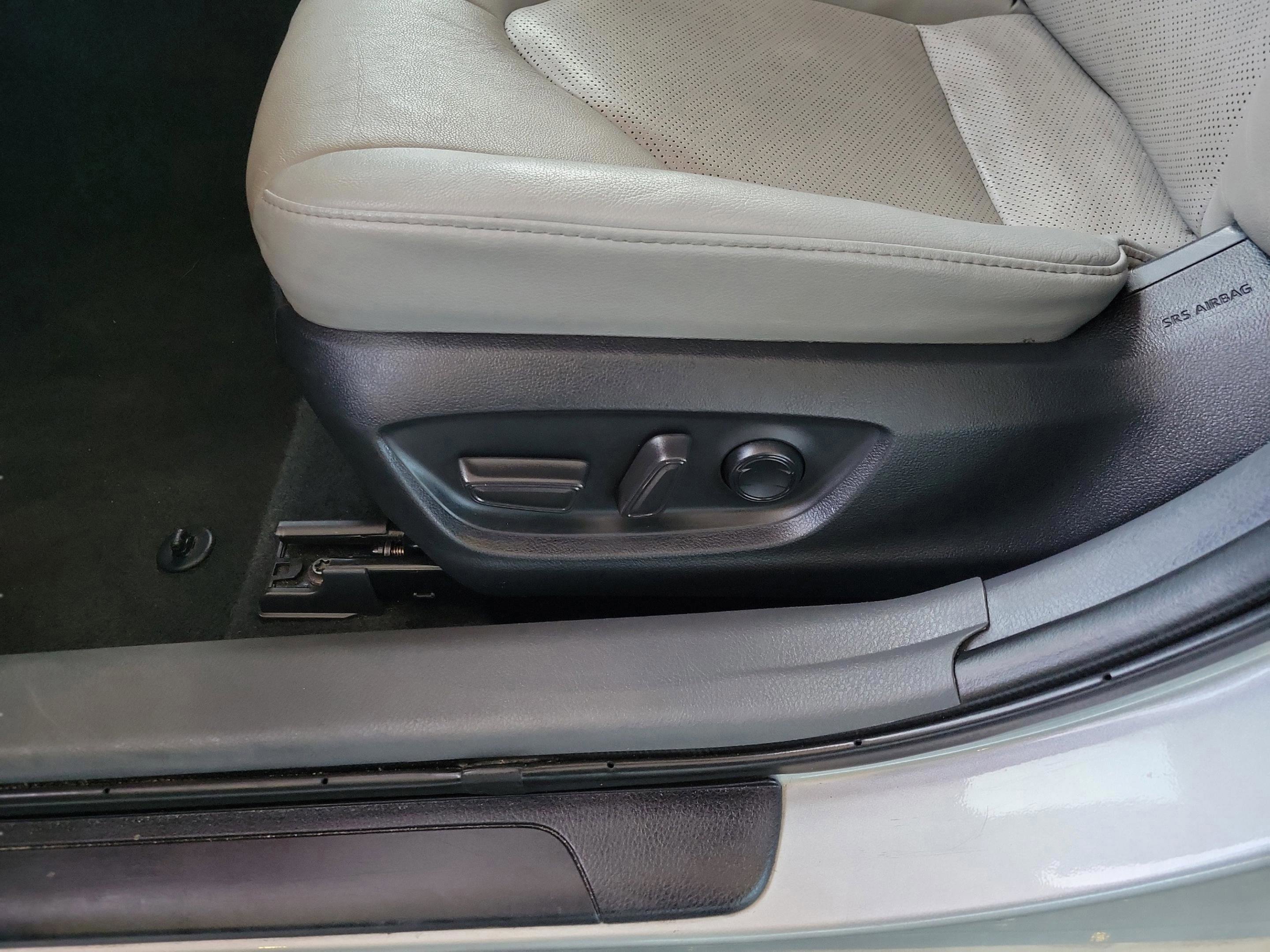 Used 2024 Toyota Camry XSE image 11