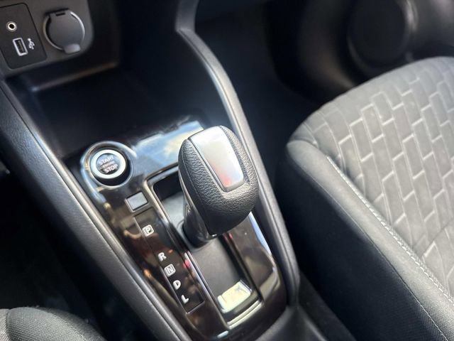 Used 2022 Nissan Kicks S image 24