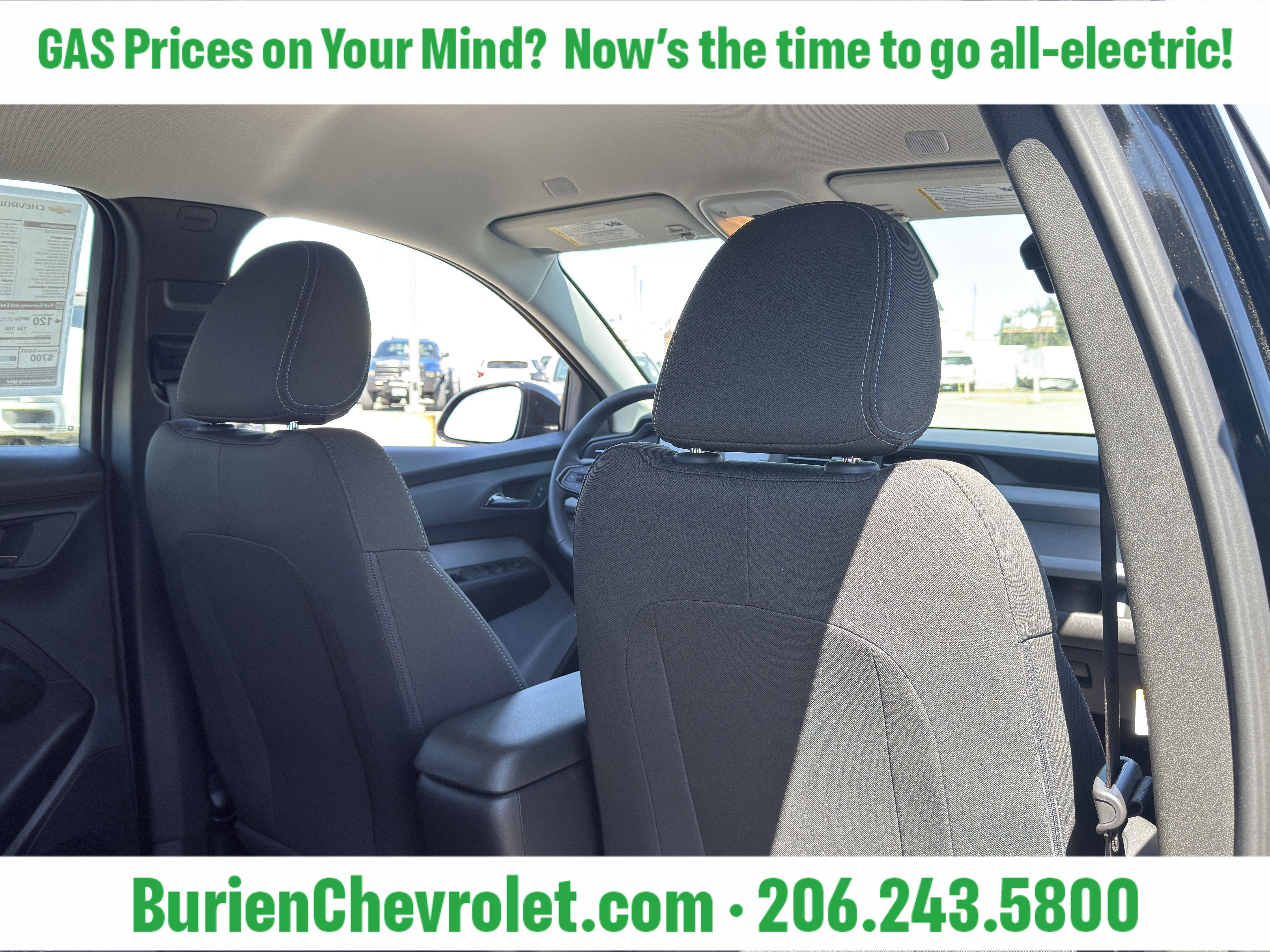 New 2027 Chevrolet Bolt LT w/ Comfort Package FWD image 24