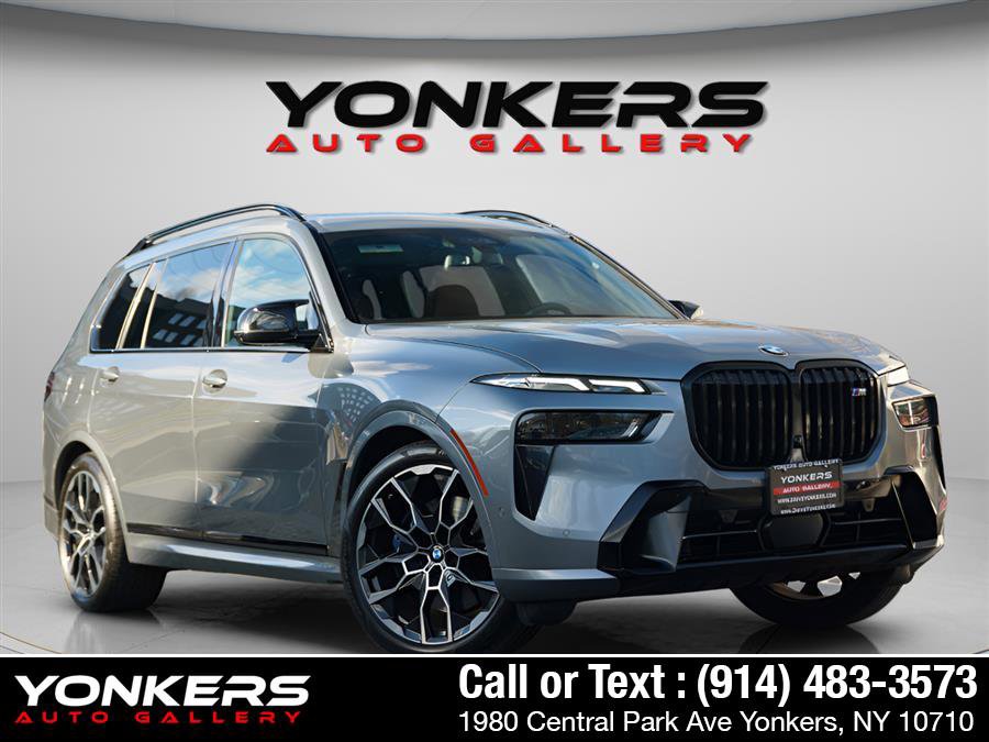 Used 2024 BMW X7 M60i w/ Executive Package image 15