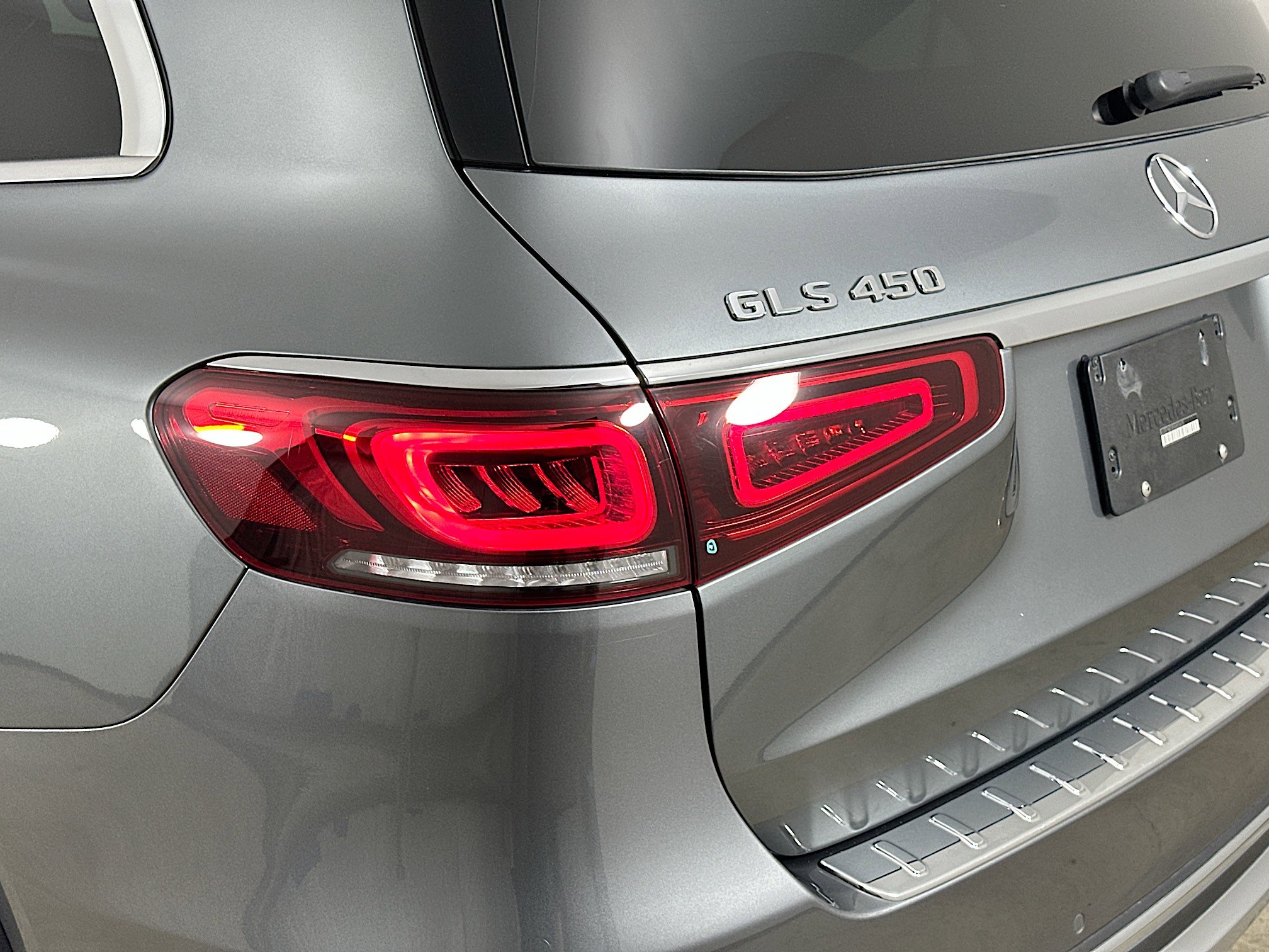 Used 2023 Mercedes-Benz GLS 450 4MATIC image 44