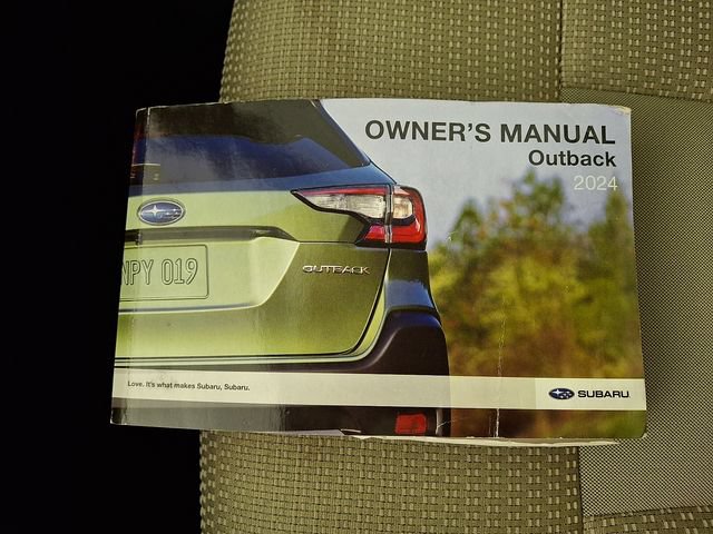 Used 2024 Subaru Outback Premium w/ Popular Package #1A AWD/4WD image 26