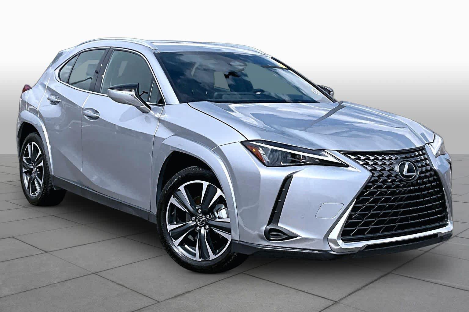 Used 2025 Lexus UX 300h AWD w/ Cold Area Package image 3
