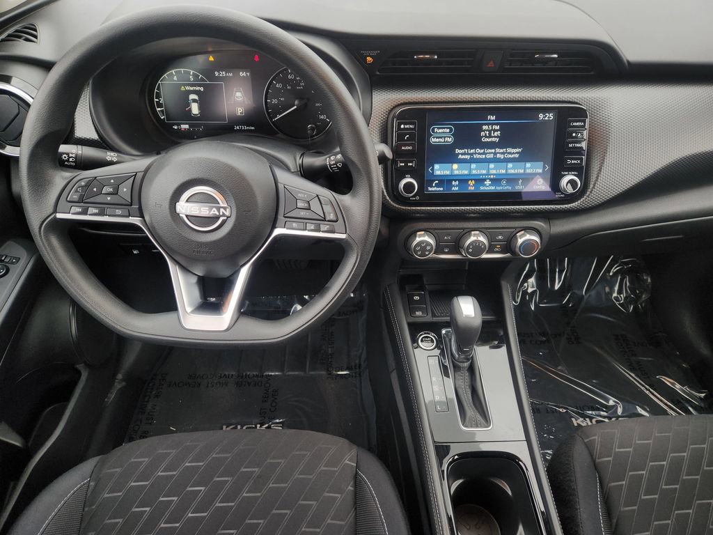 Used 2023 Nissan Kicks SV image 26