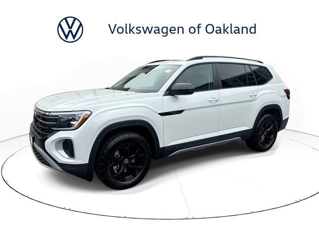 New 2026 Volkswagen Atlas Peak Edition